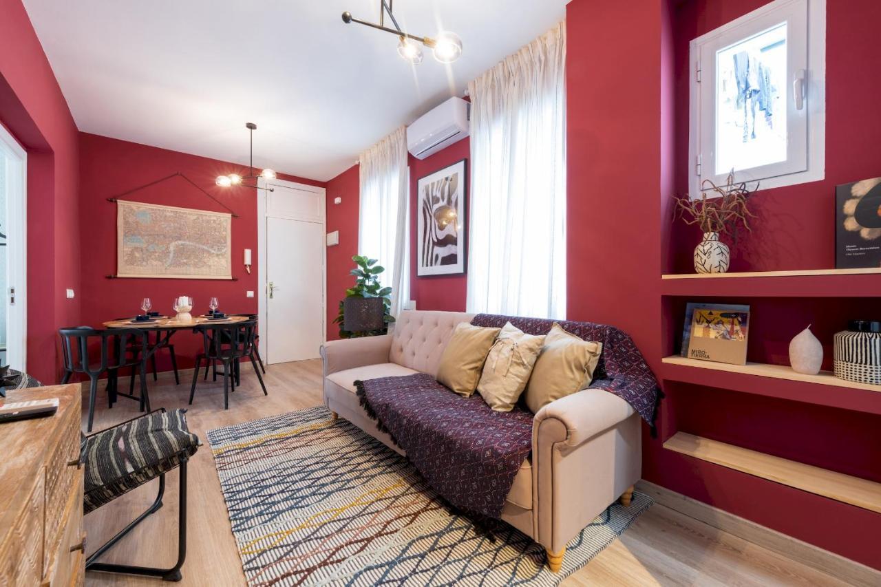 3 Bedrooms 1 Bathroom Furnished - Lavapies- Mintystay Madrid Exteriör bild