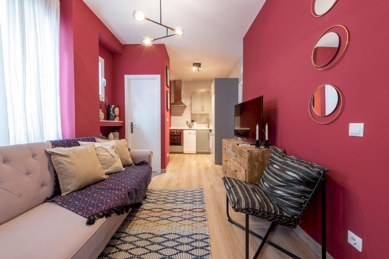 3 Bedrooms 1 Bathroom Furnished - Lavapies- Mintystay Madrid Exteriör bild
